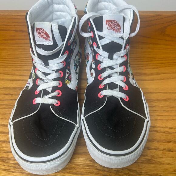 Vans - Picture 2 of 7